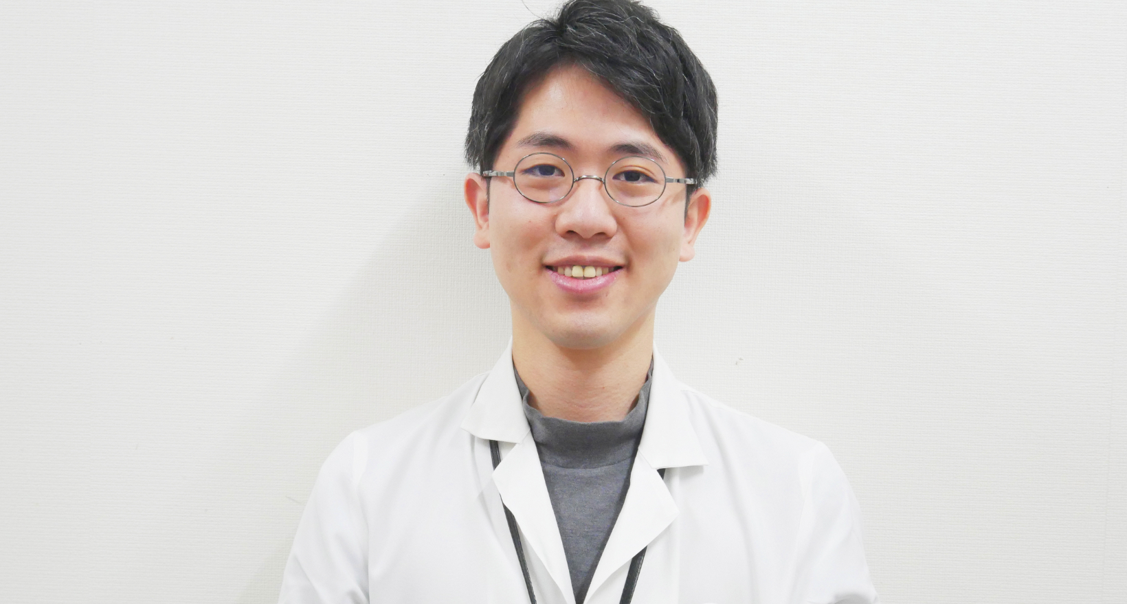 お話を伺った南千里駅前薬局の管理薬剤師、山地先生